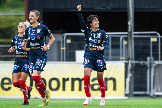 Linköpings Saori Takarada jublar