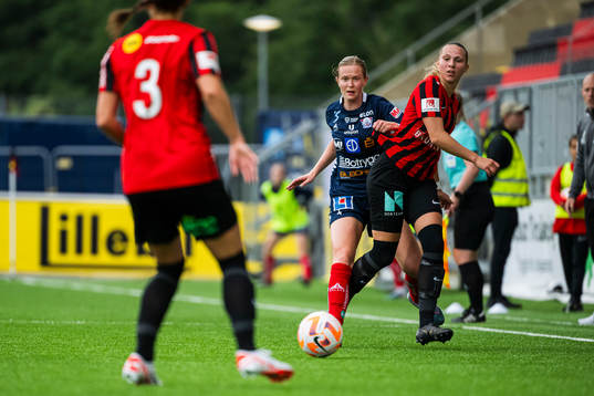 Brommapojkarnas Frida Thörnqvist och Linköpings Emma