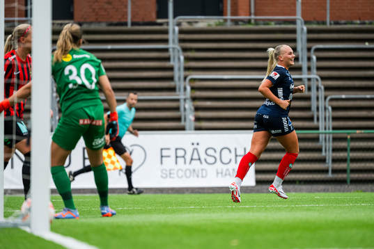 Linköpings Cathinka Tandberg jublar