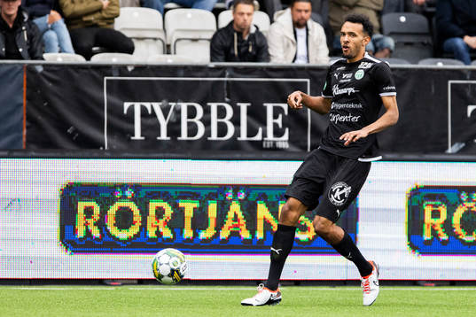 Västerås SKs Alex Douglas