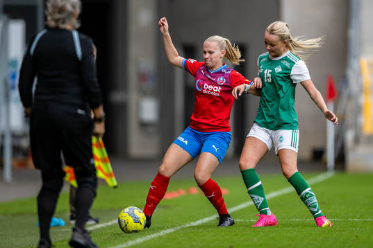 Helsingborgs Märta Löfling och IK Zenith Ella Baldebo