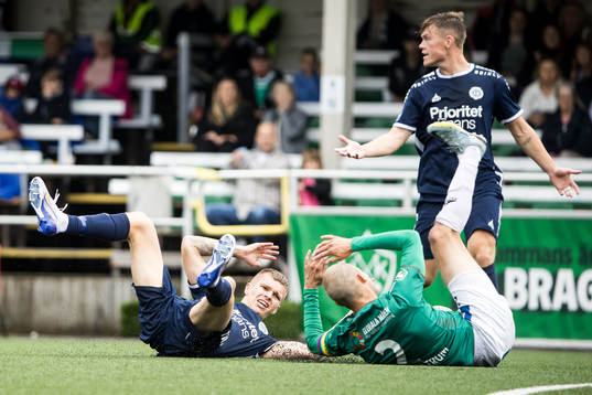 Brages Alexander Zetterström och Utsiktens Lucas Hedlund