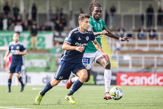 Utsiktens Predrag Randelovic och Brages Ieltsin Jeronimo