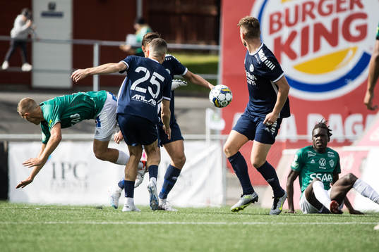 Utsiktens Yoann Fellrath och Brages Ieltsin Jeronimo Semedo