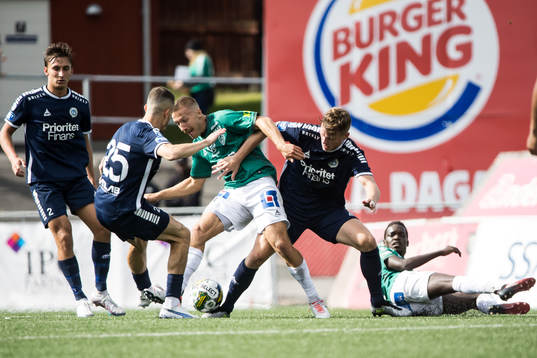 Utsiktens Yoann Fellrath och Brages Ieltsin Jeronimo Semedo