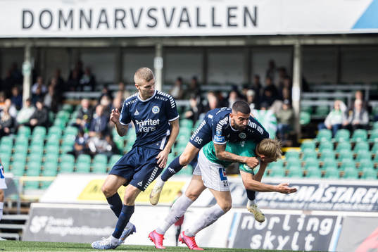 Utsiktens Lucas Hedlund och Utsiktens Paulo Marcelo Souza