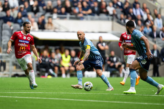 Degerfors Abdelkarim Mammar Chaouche och Djurgårdens