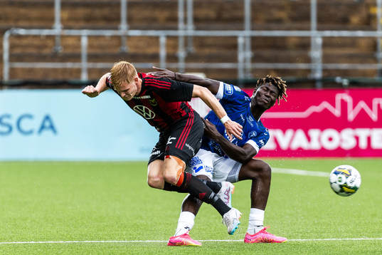 Bläddra bland fler bilder av Fotboll, Superettan, Östersund - Trelleborg
