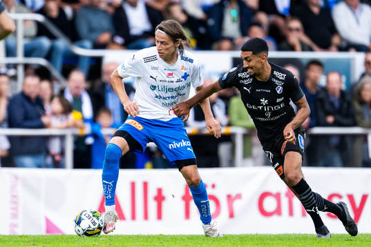 Värnamos Simon Thern och Halmstads Amir Al-Ammari