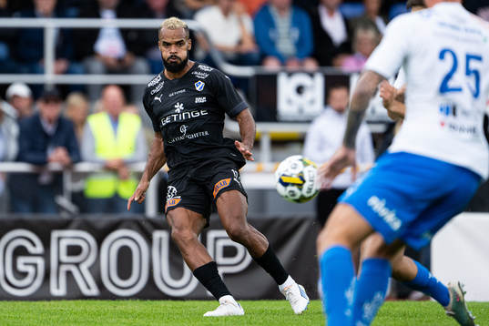 Halmstads Phil Ofosu-Ayeh