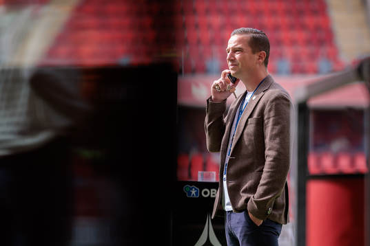 Östers klubbchef Jens Magnusson före fotbollsmatchen i