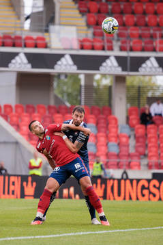 Östers Vladimir Rodic och Örgrytes Jonathan Azulay