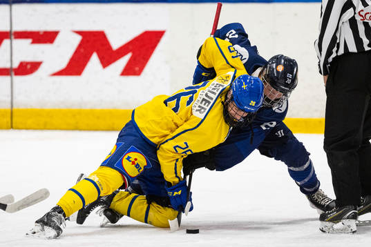 Sveriges Eric Nilsson och Finlands Jeremi Virtanen