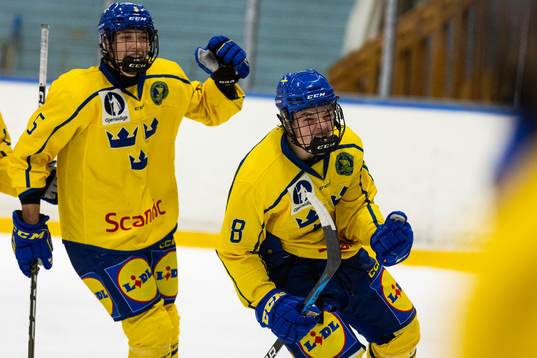 Sveriges Rocky Langvardt jublar med Sascha Boumedienne
