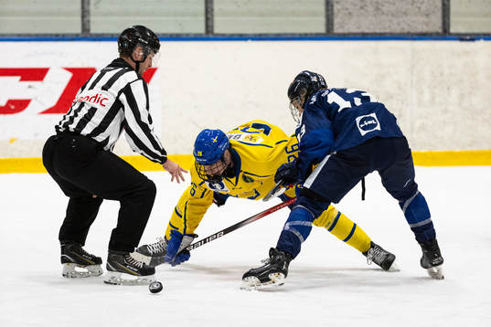 Sveriges Eric Nilsson och Finlands Jasu Mensonen