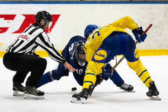 Sveriges Anton Gästrin och Finlands Onni Pietäläinen