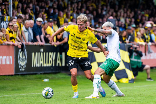 Mjällbys Max Fenger och Hammarbys Edvin Kurtulus