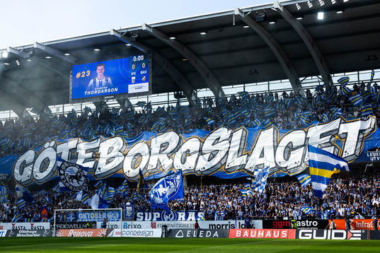 IFK Göteborgs supportrar med tifo
