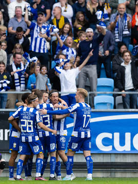 IFK Göteborgs Marcus Berg jublar med lagkamrater