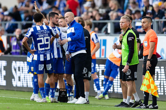 IFK Göteborgs Thomas Santos och tränare Jens Berthel Askou