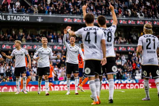 Håkan Wiedesheim-Paul of Rosenborg celebrates