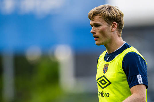 Håkon Hammer of Aalesund warms up