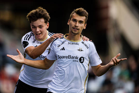 Bläddra bland fler bilder av Football, Eliteserien, Rosenborg - Aalesund