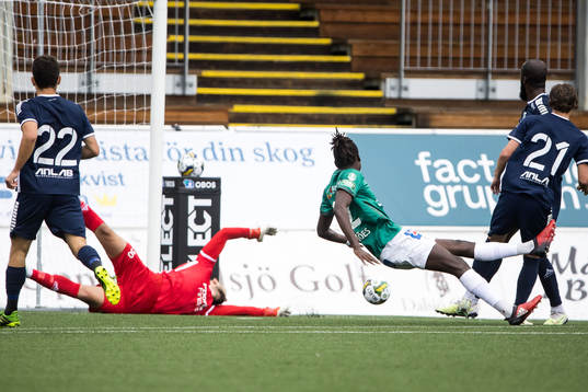 Utsiktens Elias Hadaya och Brages Ieltsin Jeronimo Semedo