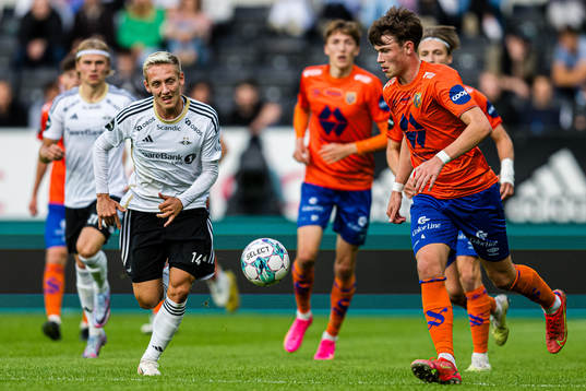 Emil Frederiksen of Rosenborg and Nikolai Hopland of