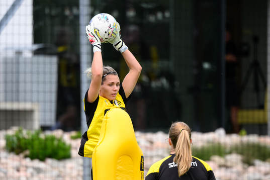 Målvakt Jennifer Falk