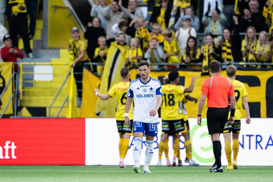 IFK Norrköpings Vito Hammershöy-Mistrati deppar