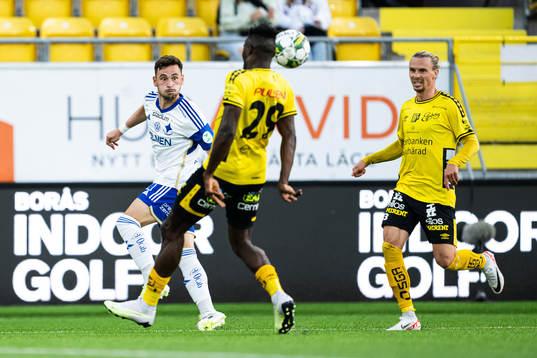 IFK Norrköpings Vito Hammershöy-Mistrati och Elfsborgs