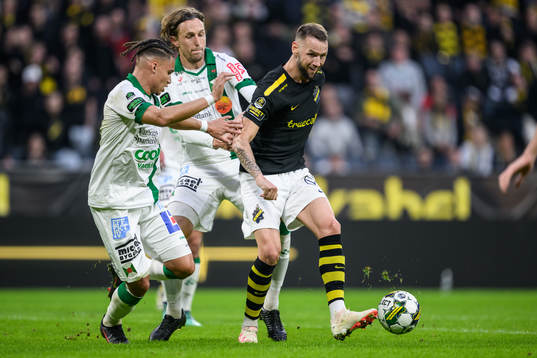 Varbergs Maxime Anne Marie Sainte och Joakim Lindner mot