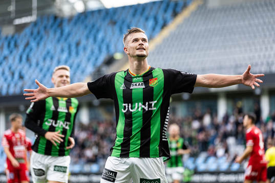 GAISs Alexander Ahl Holmström jublar