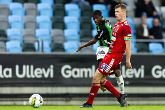 GAIS Chisomnazu Chika Chidi och Skövde AIKs Filip Schyberg