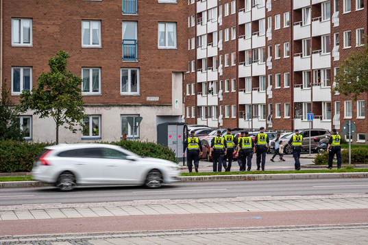 Poliser går utanför Olympia