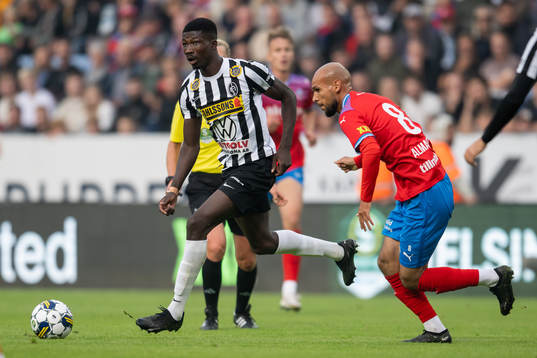 Landskronas Ousmane Diawara och Helsingborgs Sumar Almadjed