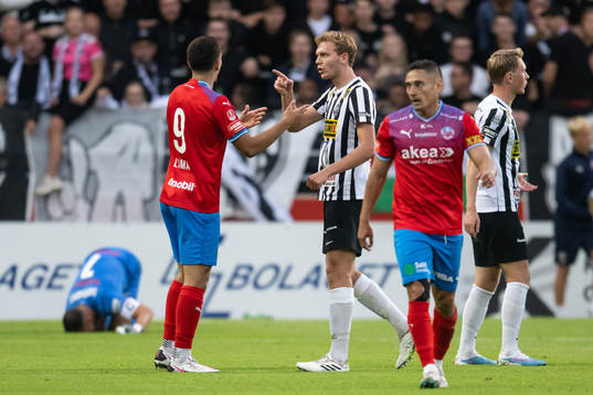 Helsingborgs Lucas Lima och Landskronas Melker Jonsson