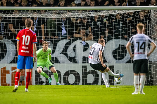 Landskronas Adam Egnell gör 1-2 bakom Helsingborgs