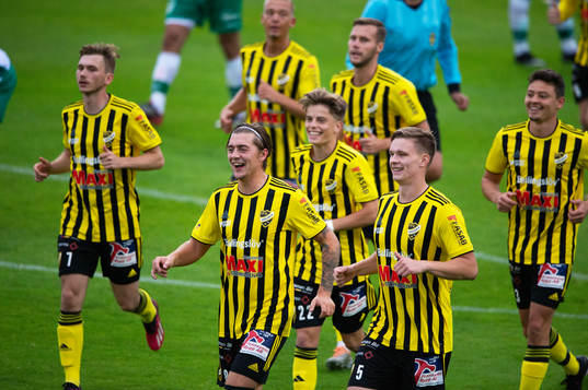 Bläddra bland fler bilder av Fotboll, division 2, IFK Hässleholm - VMA