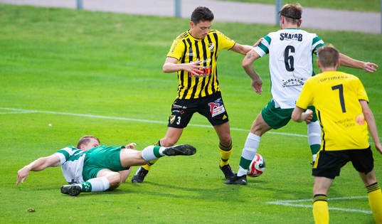 IFK Hässleholm Isak Orajärvi stoppas i matchen i division