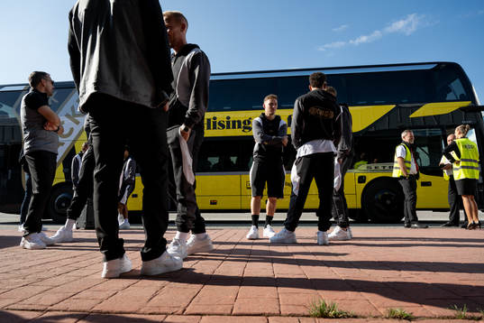 Jacob Barret Laursen and the rest of the Häcken team