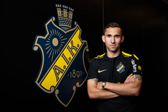 Bläddra bland fler bilder av Fotboll, Allsvenskan, AIK, Nyförvärv