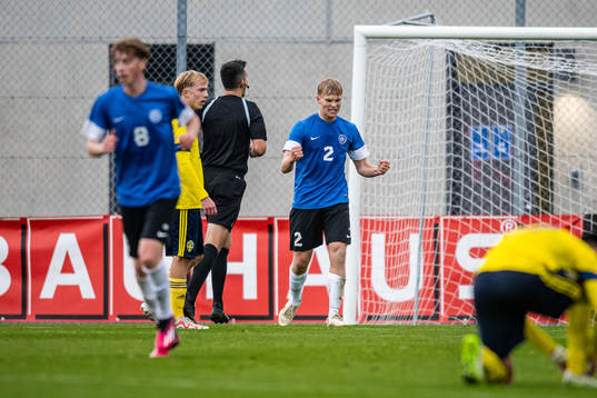 Estlands Mark Henrik Kukk jublar