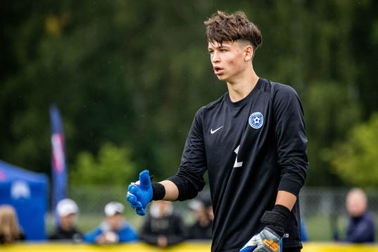 Estlands målvakt Miron Vetkal