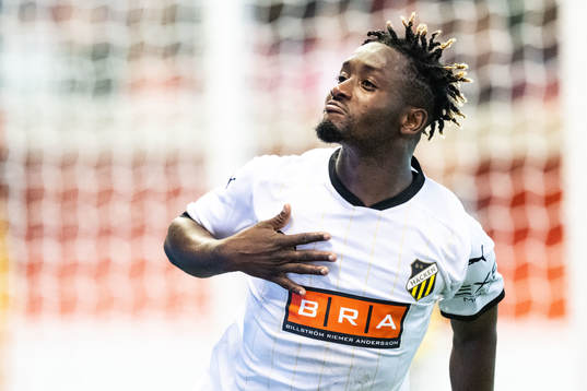 Ibrahim Sadiq  of Häcken celebrates