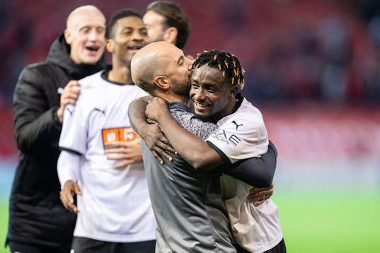 Ibrahim Sadiq and ssistant coach Martin Foyston of Häcken