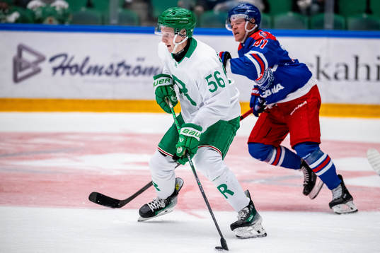 Rögles Adam Engström