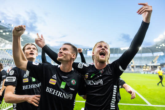 Bläddra bland fler bilder av Fotboll, Superettan, Örgryte - Örebro