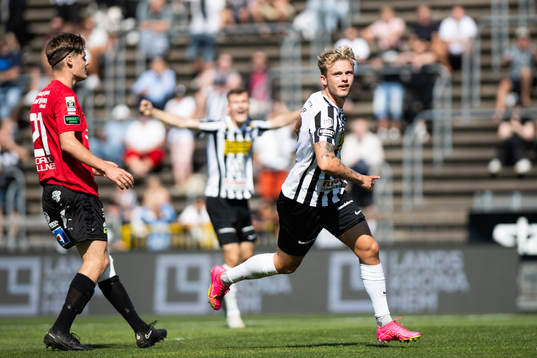 Landskronas Frederik Ihler jublar